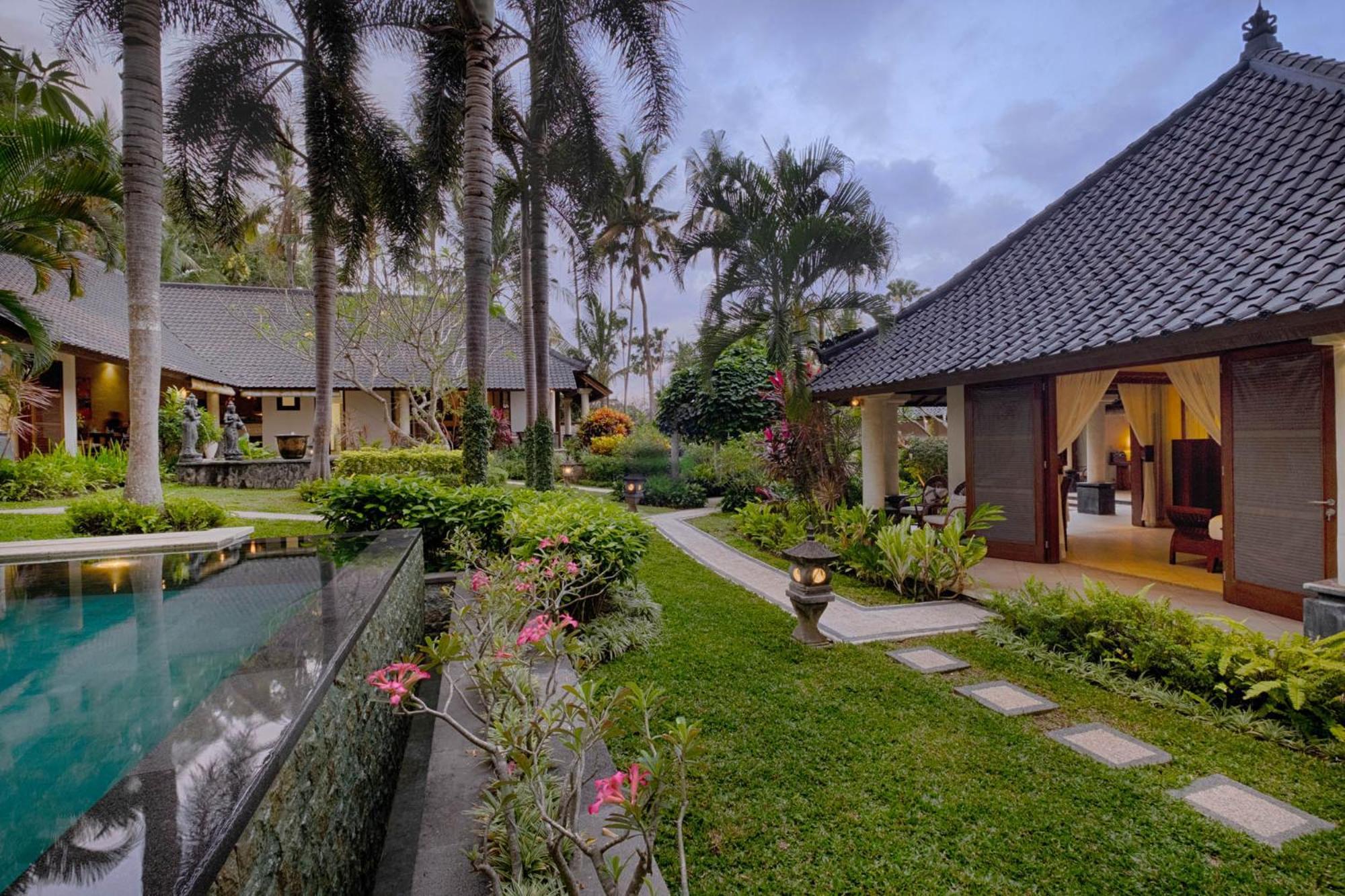 Kutus Kutus Saba Beach Villa Yogyakarta Exterior foto